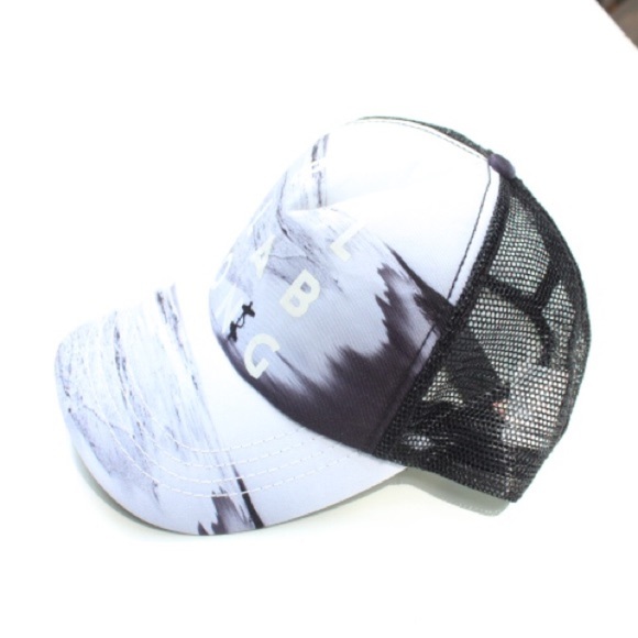 NWOT Billabong hat - Picture 6 of 9